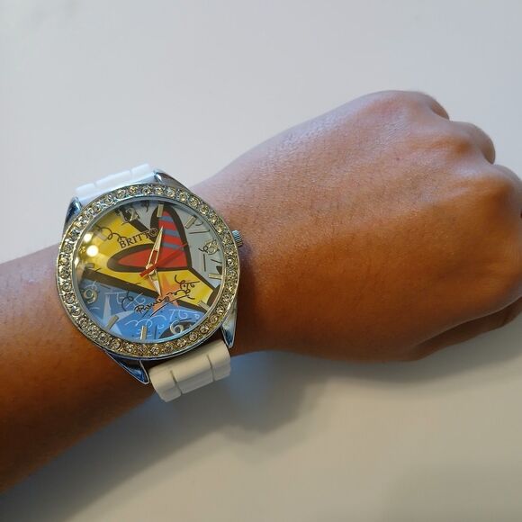 Romero Britto Pop Colorful Heart Dial Watch White Silicone Band Unisex - Picture 5 of 16